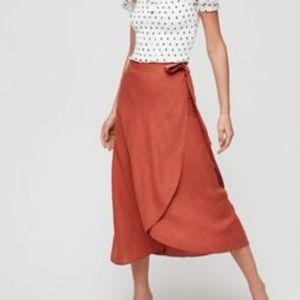 Aritzia Wilfred Eleta Terracotta Midi Wrap Skirt